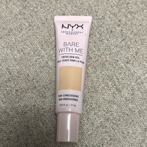 NYX tinted skin veil- NEW
